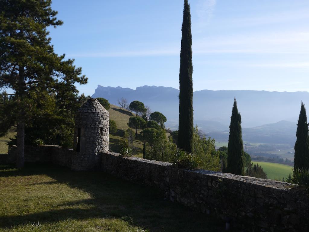 Le Clos De L'Ambre Bed & Breakfast Divajeu ภายนอก รูปภาพ